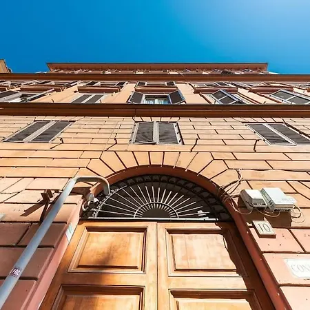 Apartment Colosseum Number Sixteen *